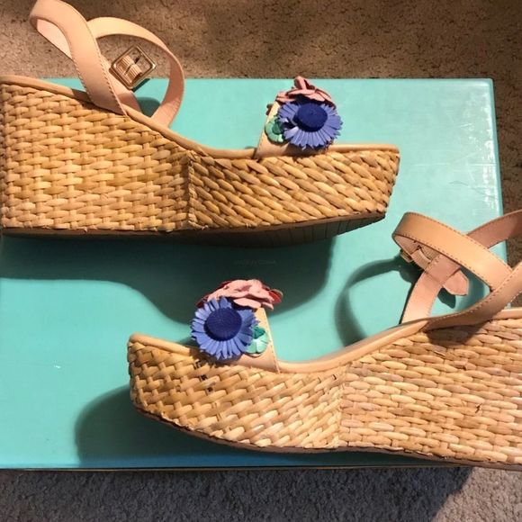 NIB $289 kate spade | Tinsley | Leather Wedges with Floral Detail & Natural - Picture 8 of 17